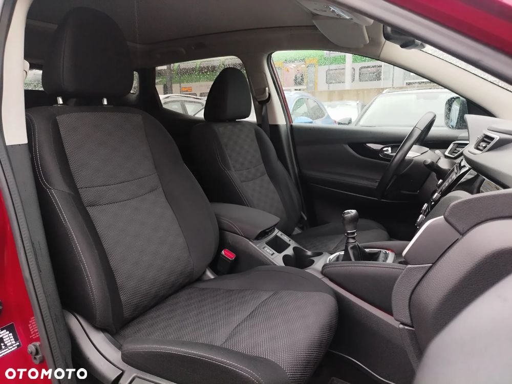 Nissan Qashqai 1.6 DIG-T N-Connecta - 21