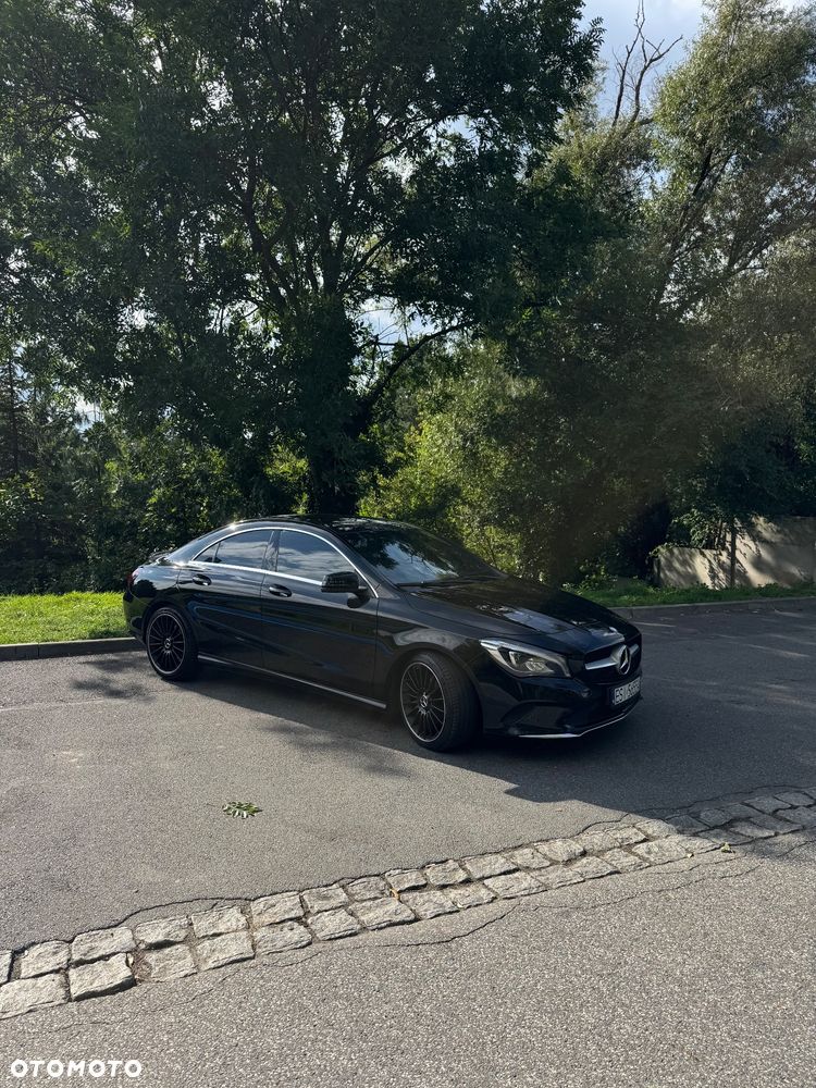 Mercedes-Benz CLA - 4