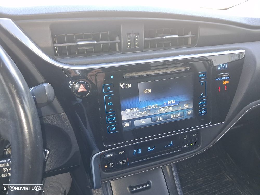 Toyota Auris Touring Sports 1.4 D-4D Comfort - 22