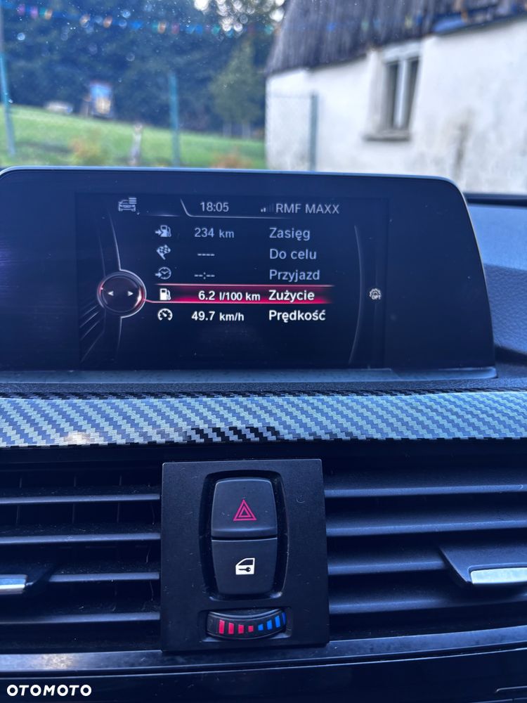BMW Seria 3 316d Sport Line - 12