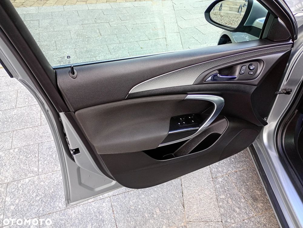 Opel Insignia 2.0 CDTI ecoFLEX - 23