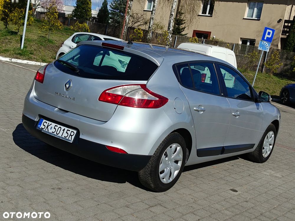 Renault Megane 1.6 16V Dynamique - 10