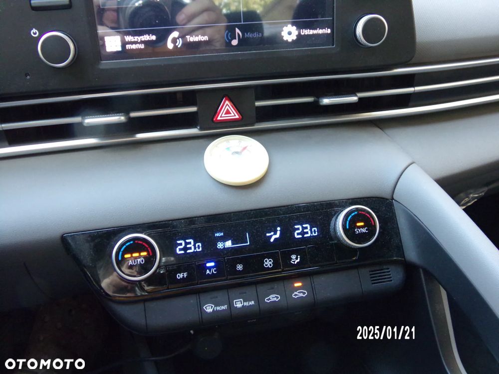 Hyundai Elantra 1.6 Smart - 19