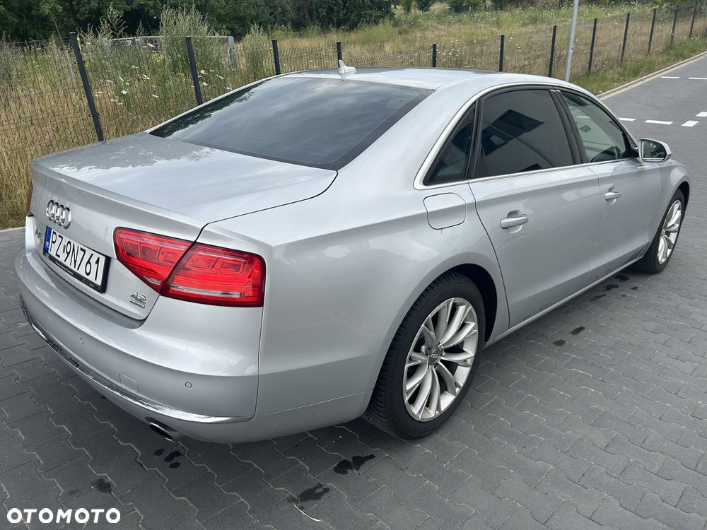 Audi A8 4.2 FSI L Quattro - 13