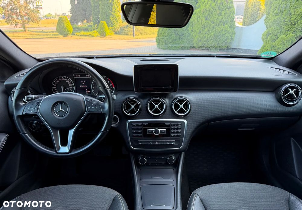 Mercedes-Benz Klasa A 180 CDI Autotronic Elegance Special Edition - 17