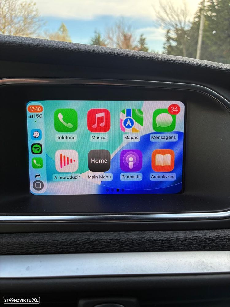 Volvo V40 2.0 D2 R-Design - 36