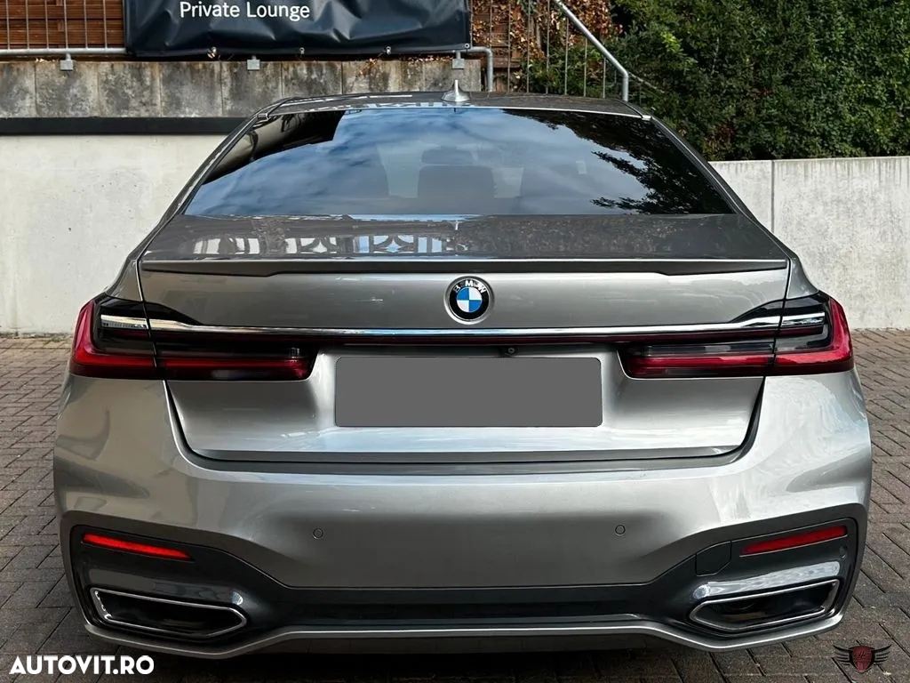 BMW Seria 7 730d xDrive MHEV - 16