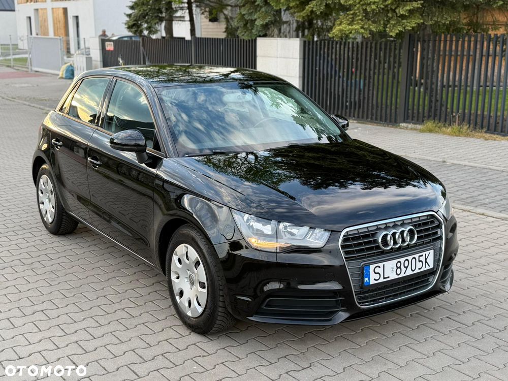 Audi A1 Sportback 1.6 TDI Ambition - 1