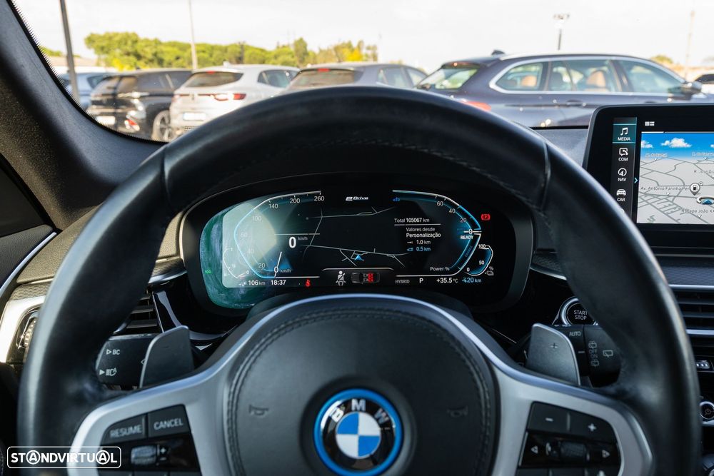 BMW 530 e Pack Desportivo M - 19