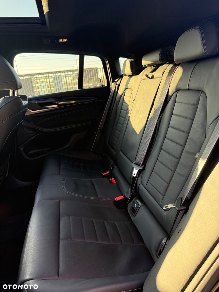BMW X4 xDrive30d mHEV M Sport sport - 27