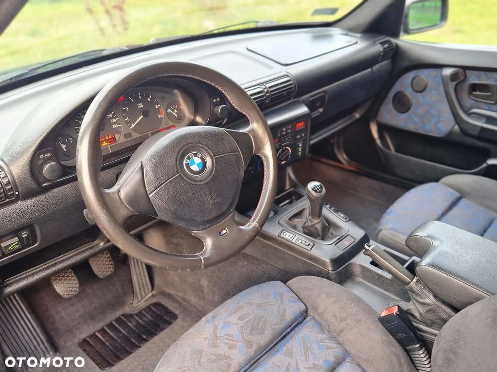 BMW Seria 3 318ti - 8