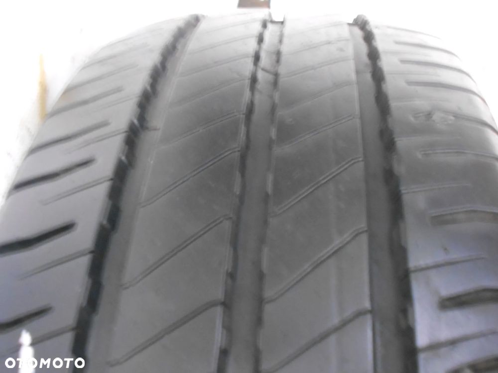 OPONA POJEDYNKA 215/65R16C MICHELIN AGILIS 3 DOT 4520 9.4MM - 2