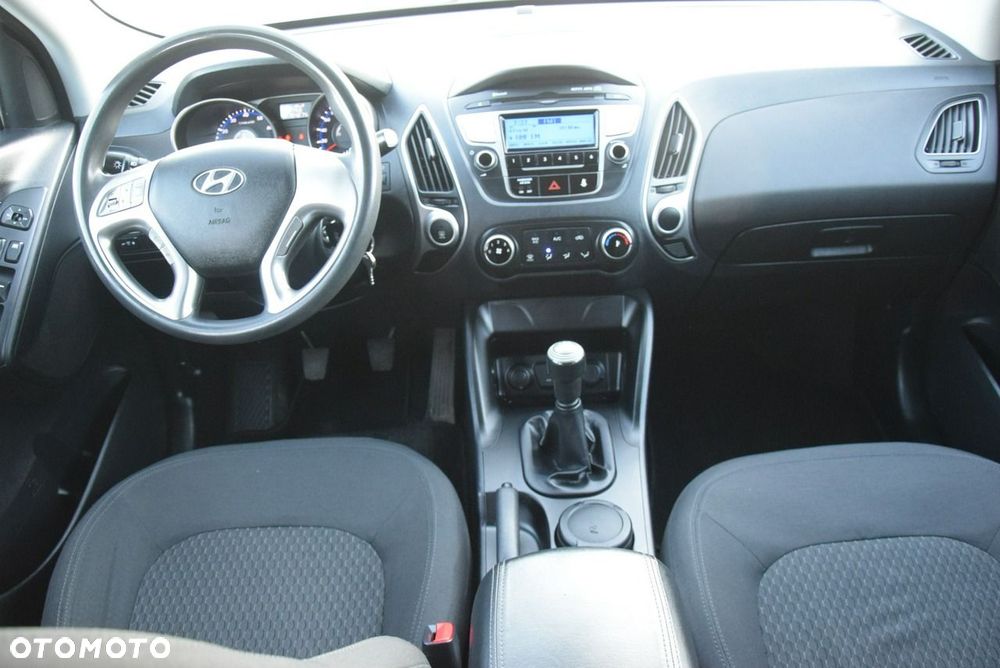 Hyundai ix35 2.0 2WD Comfort - 23