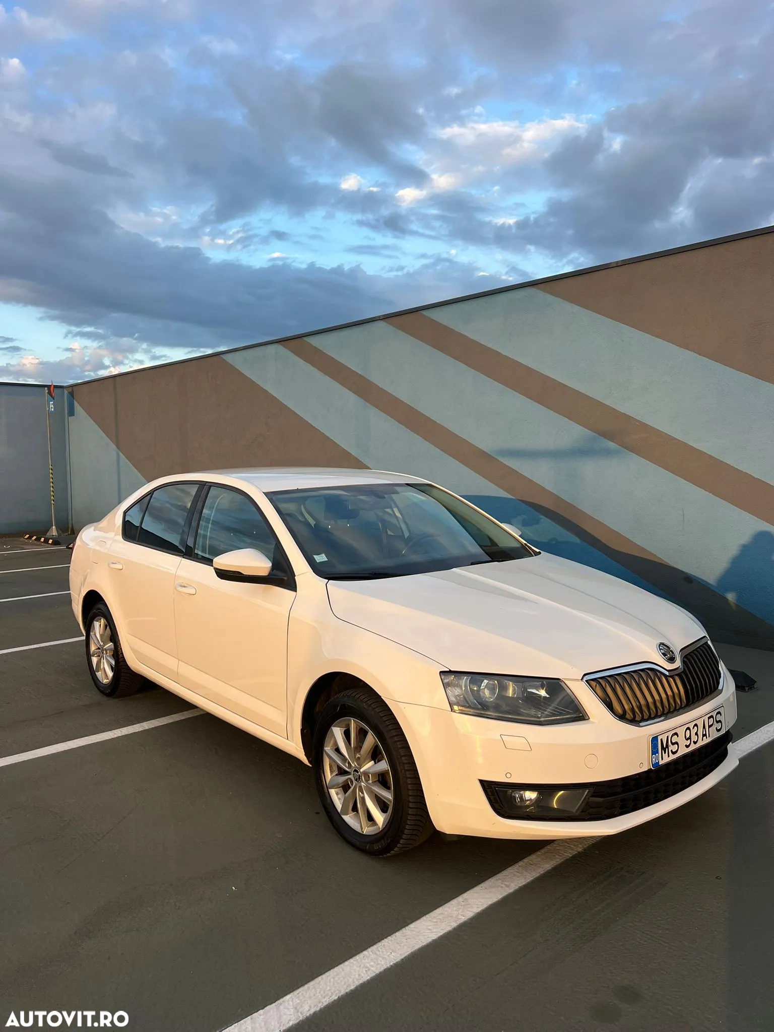 Skoda Octavia 2.0 TDI DSG Style - 13