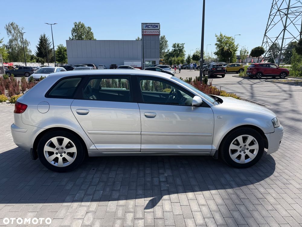 Audi A3 Sportback 2.0 TDI DPF Ambition S tronic - 6