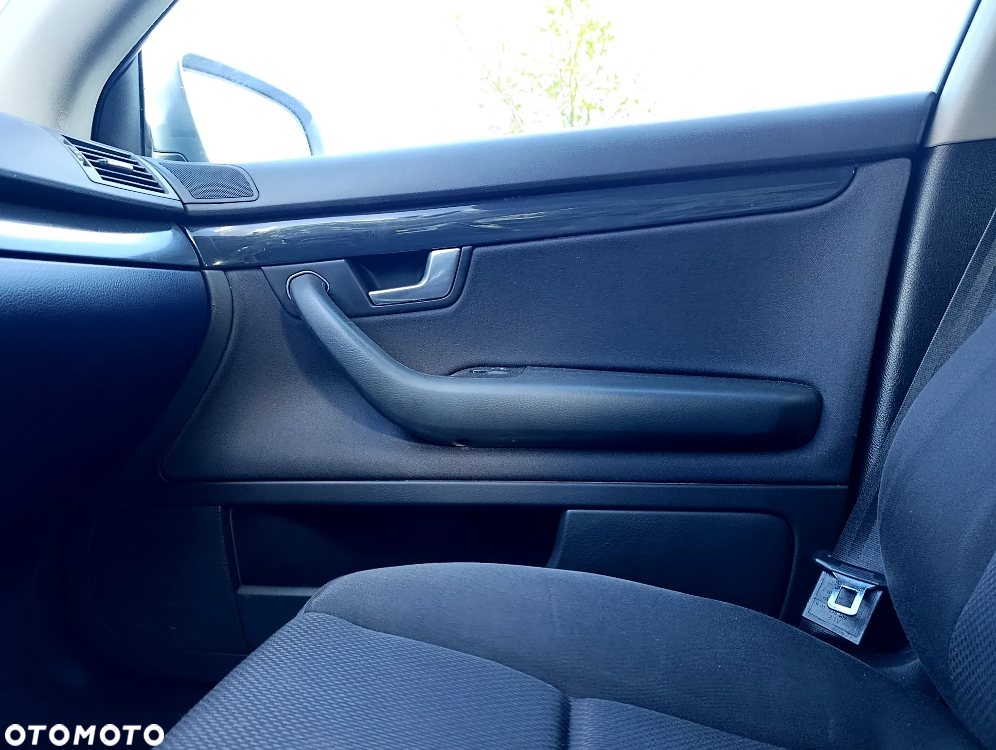 Audi A4 2.0 Multitronic - 22