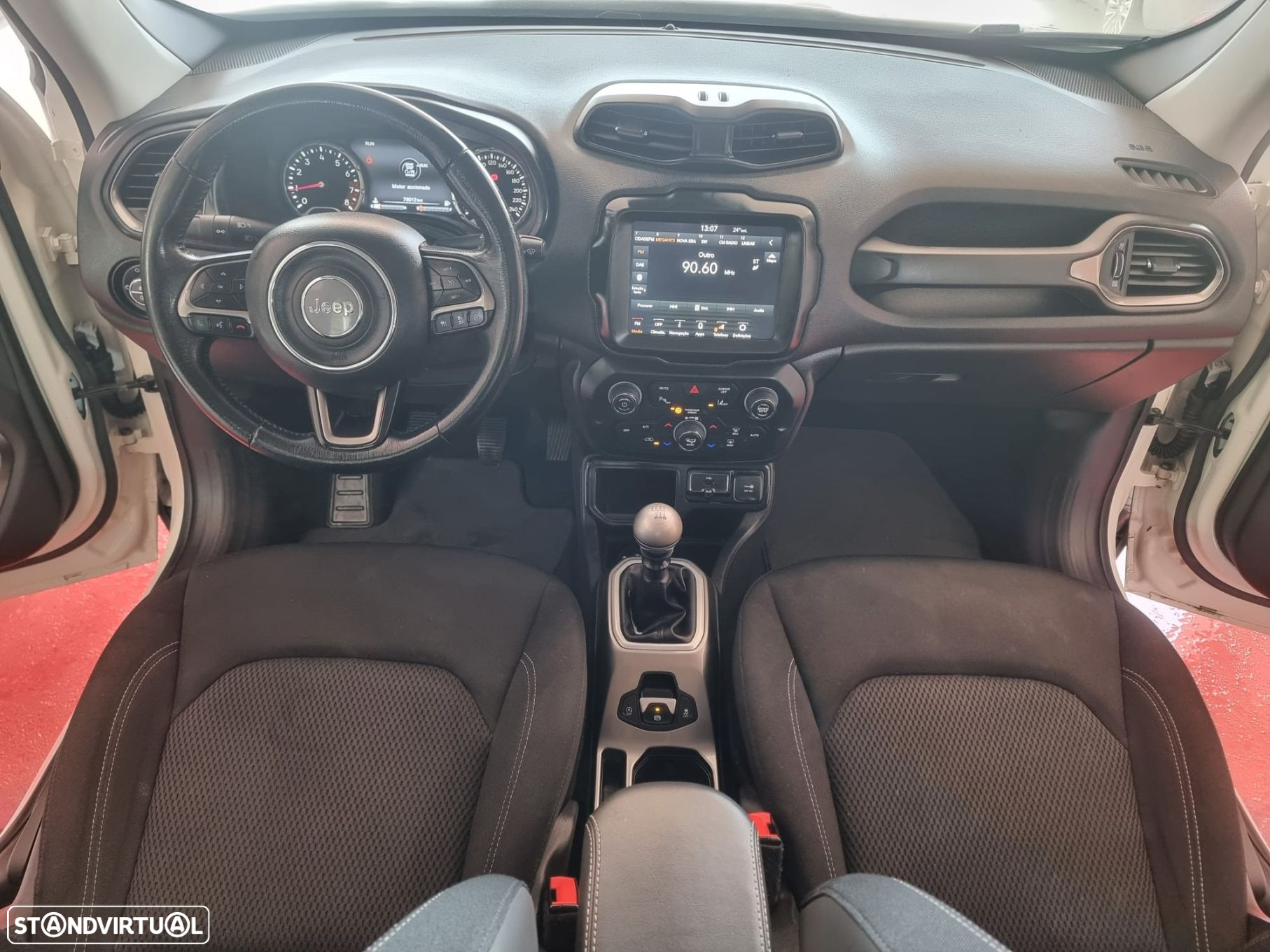 Jeep Renegade 1.0 T Limited - 7