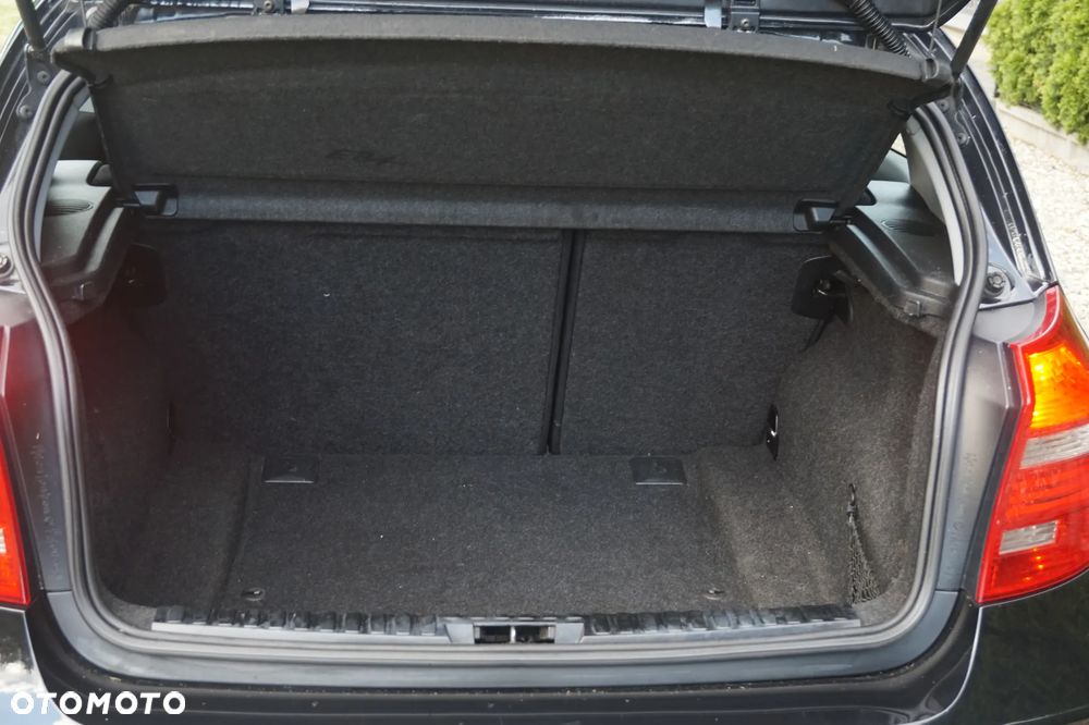 BMW Seria 1 116i - 10