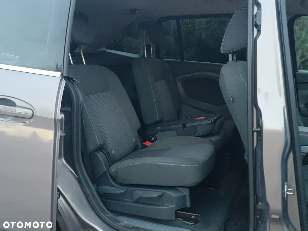 Ford Grand C-MAX 1.6 TDCi Titanium - 17