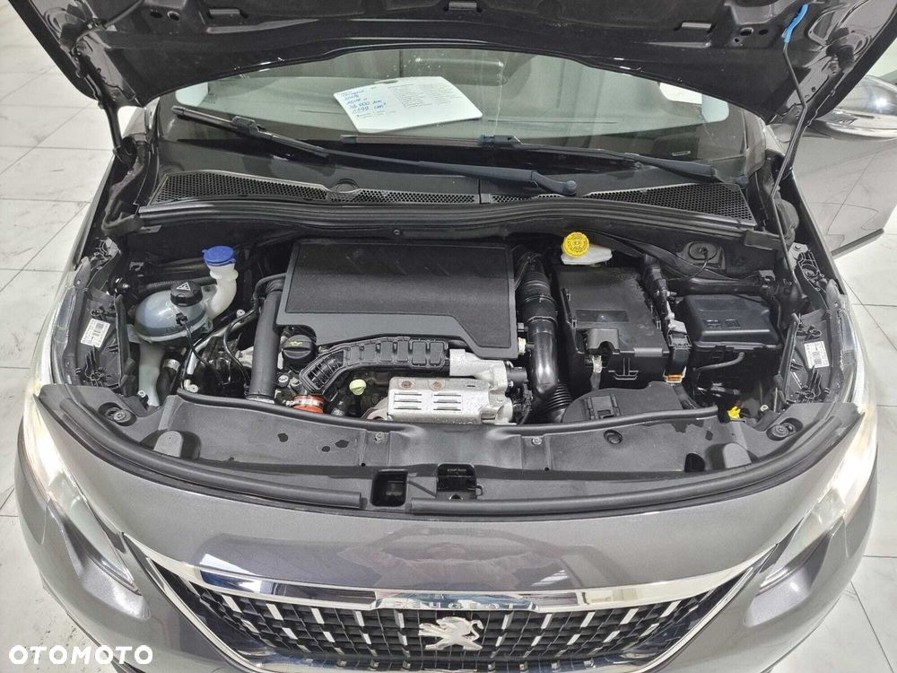 Peugeot 2008 - 13