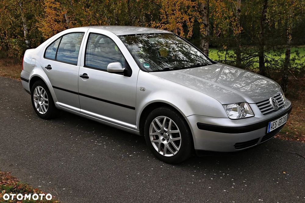 Volkswagen Bora Variant 1.6 - 19