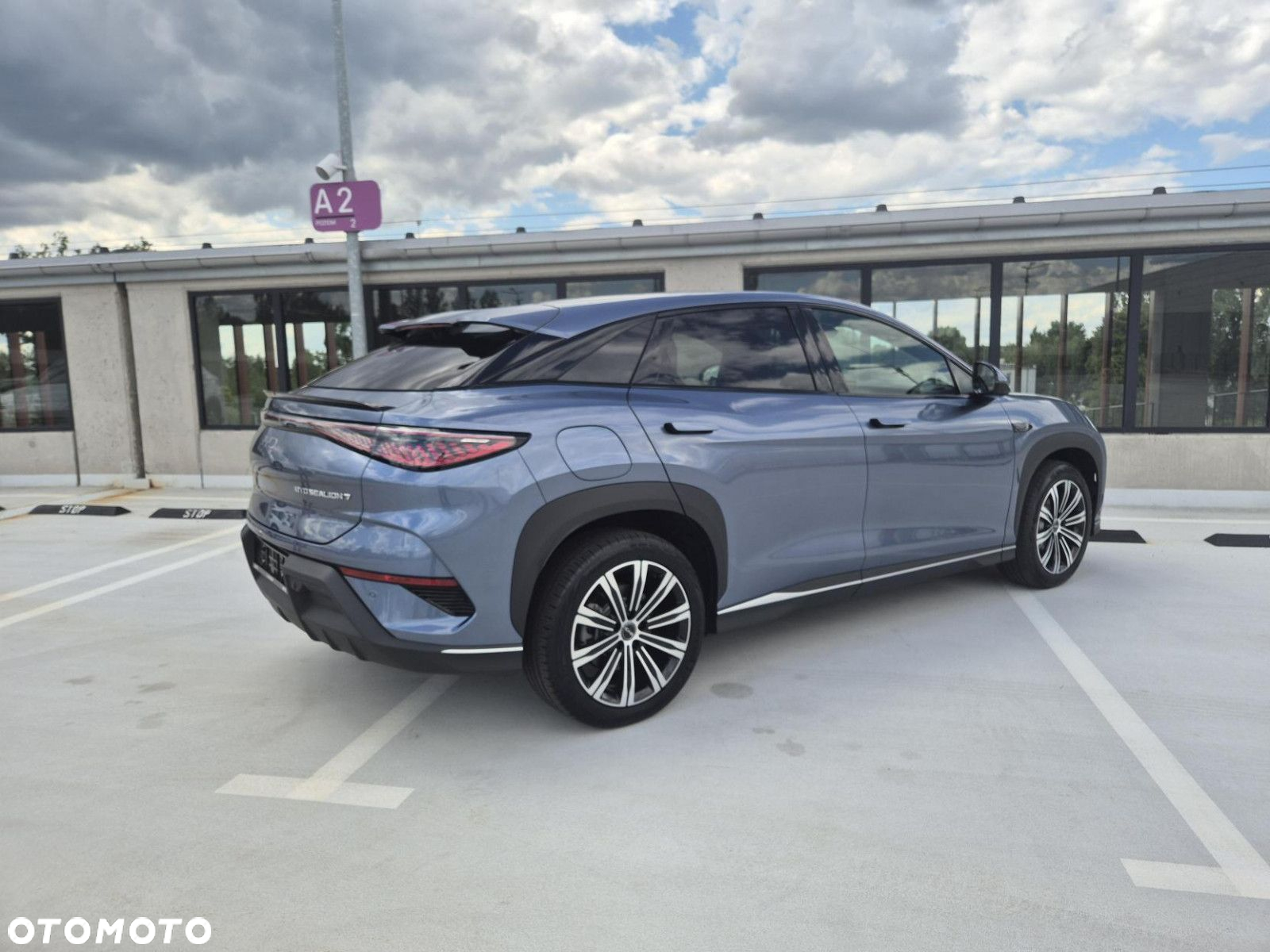 BYD Sealion 7 - 7