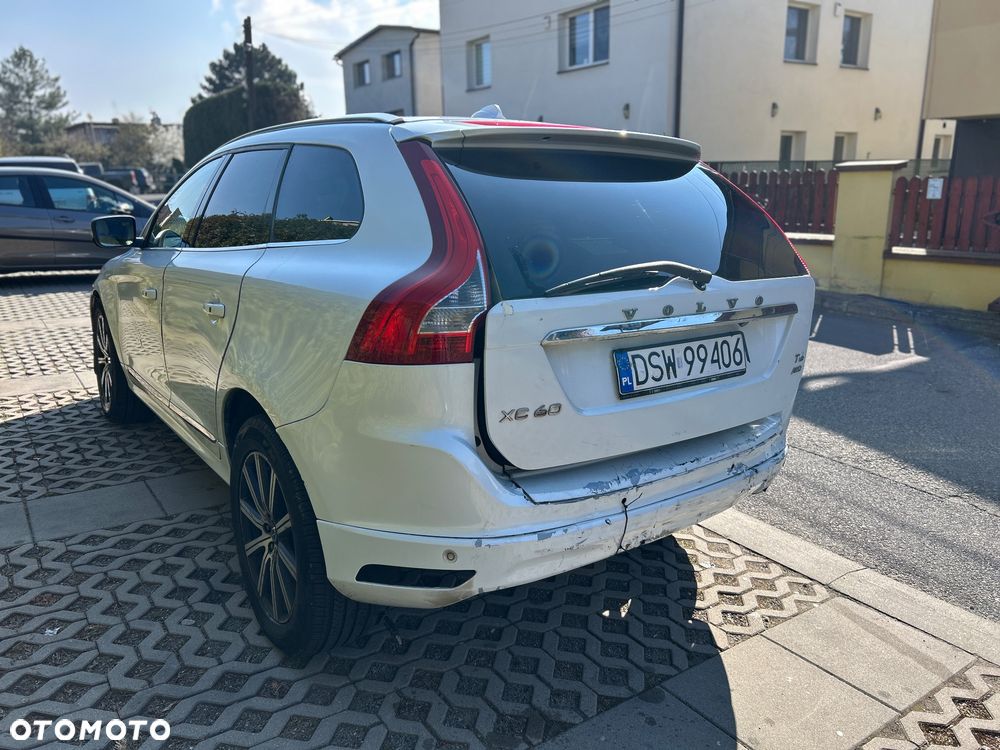 Volvo XC 60 - 6