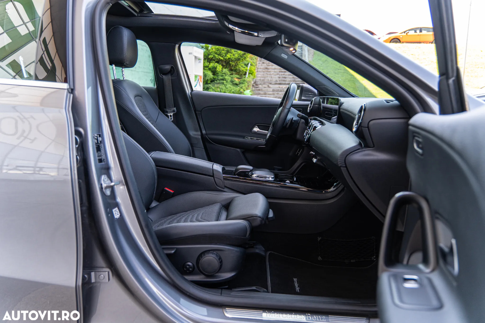 Mercedes-Benz A 180 d 7G-DCT - 11