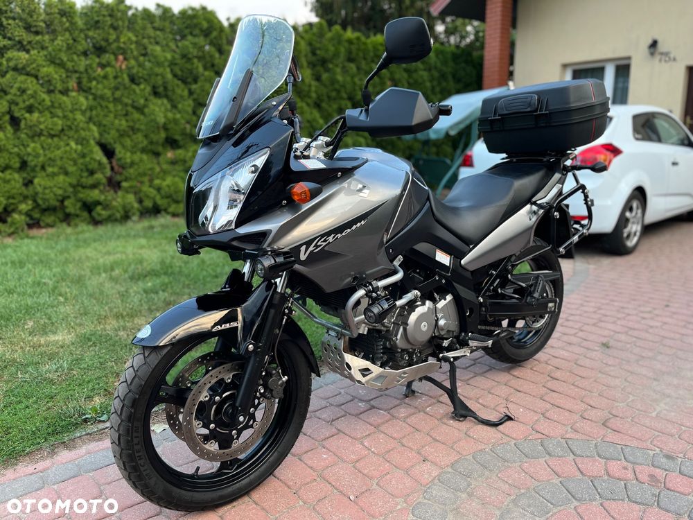Suzuki DL - 33