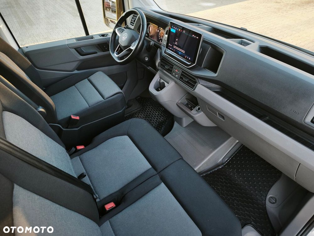 Volkswagen Crafter Furgon 3640 - 8