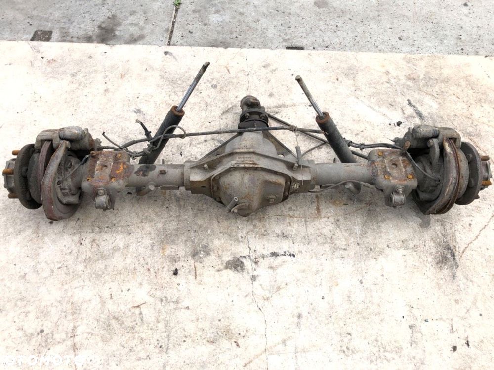 MOST DYFER TYŁ - 3999.00 PLN - IVECO DAILY III Platforma / podwozie 1998 - 2009 50 C 13 92 kW [125 - 8