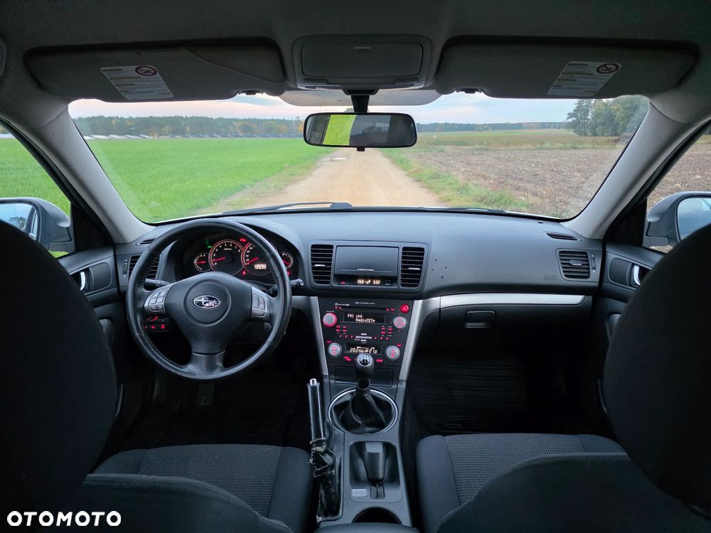 Subaru Outback - 18