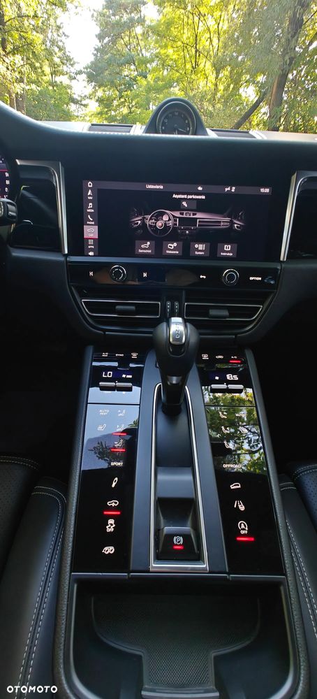 Porsche Macan S - 11
