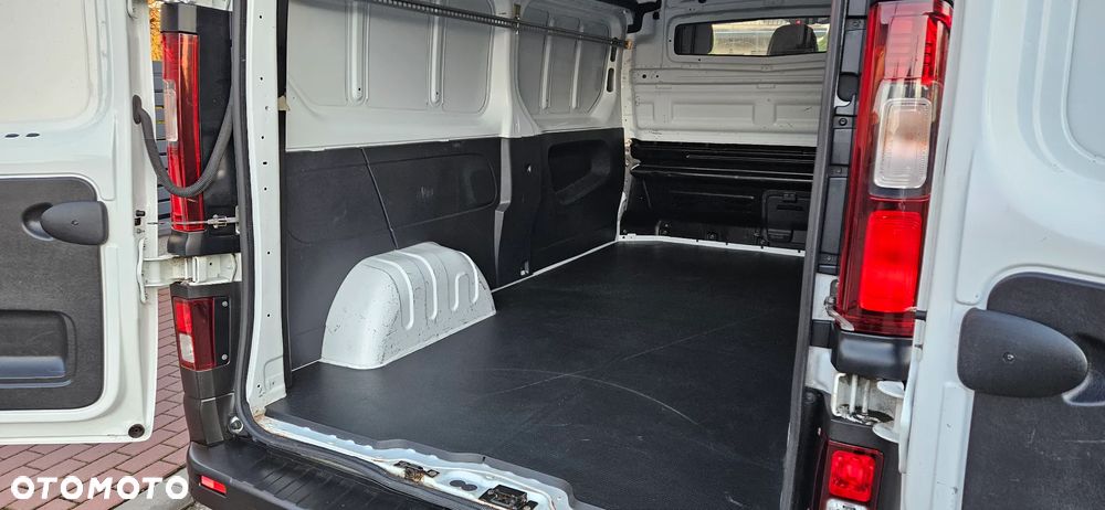 Renault Trafic - 27