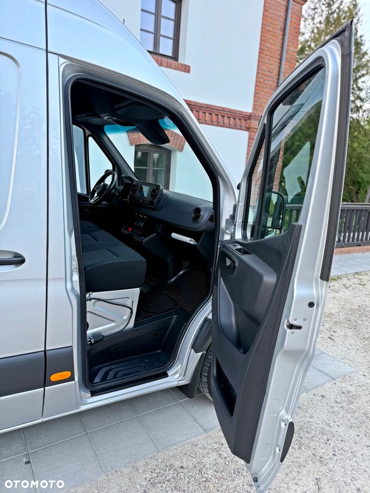 Mercedes-Benz Sprinter 907 3.0 V6 Maxi Long L4H2 Chłodnia - 10