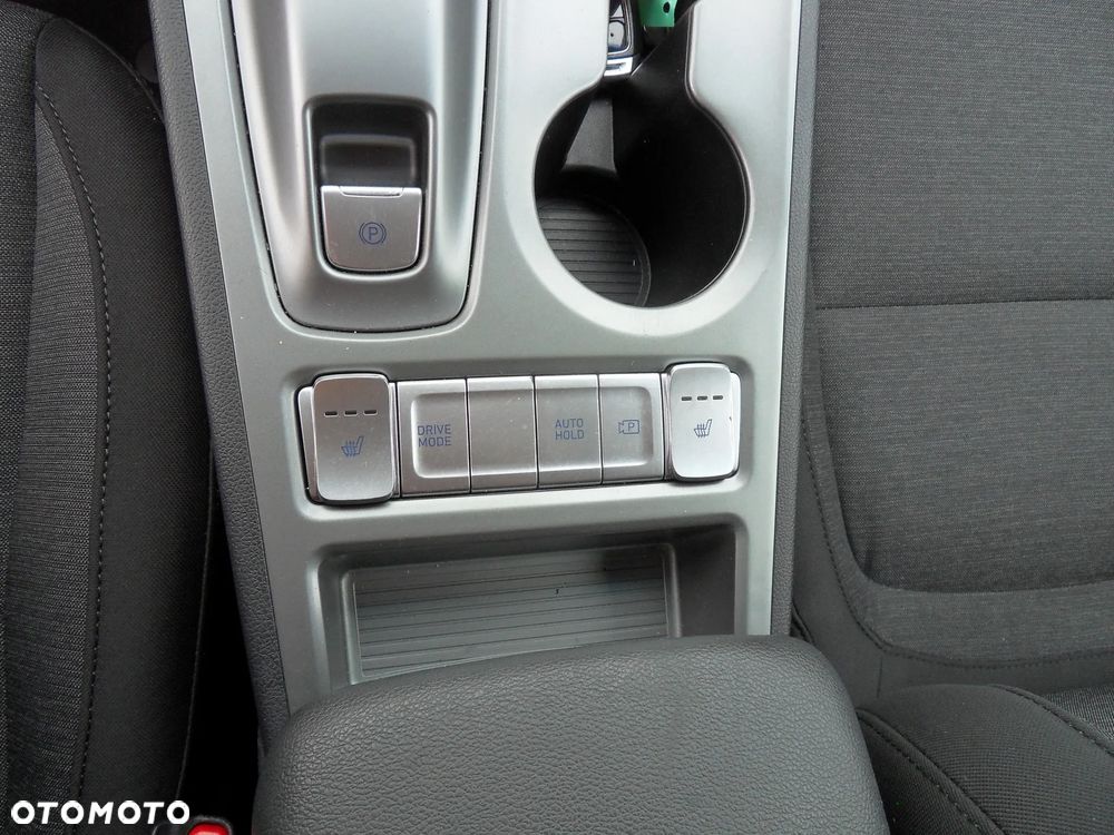 Hyundai Kona 39kWh Premium - 15