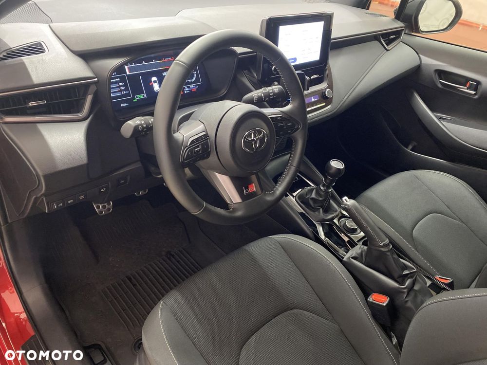 Toyota Corolla - 10