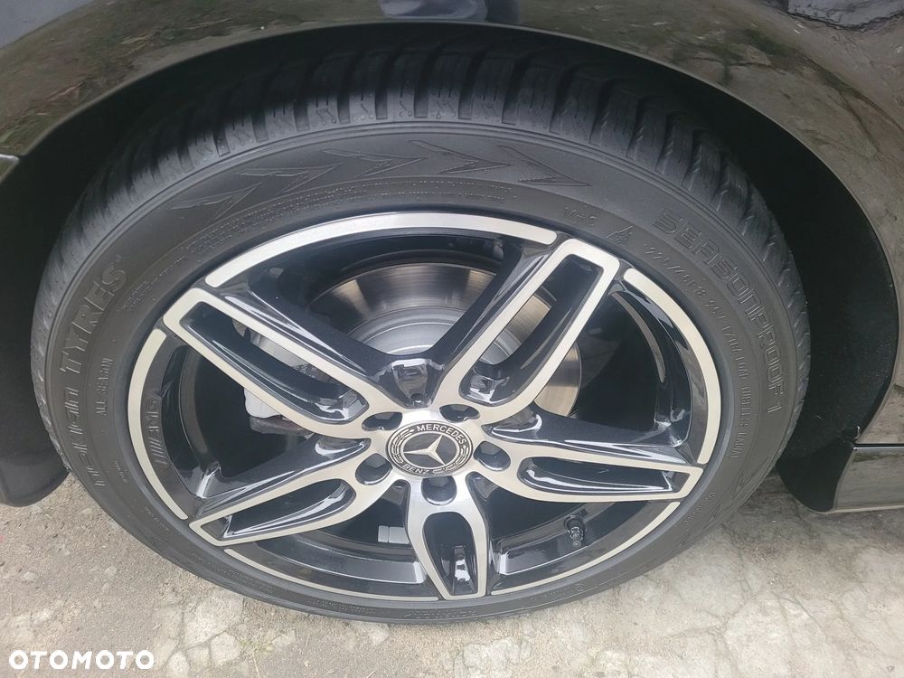 Mercedes-Benz CLA - 10