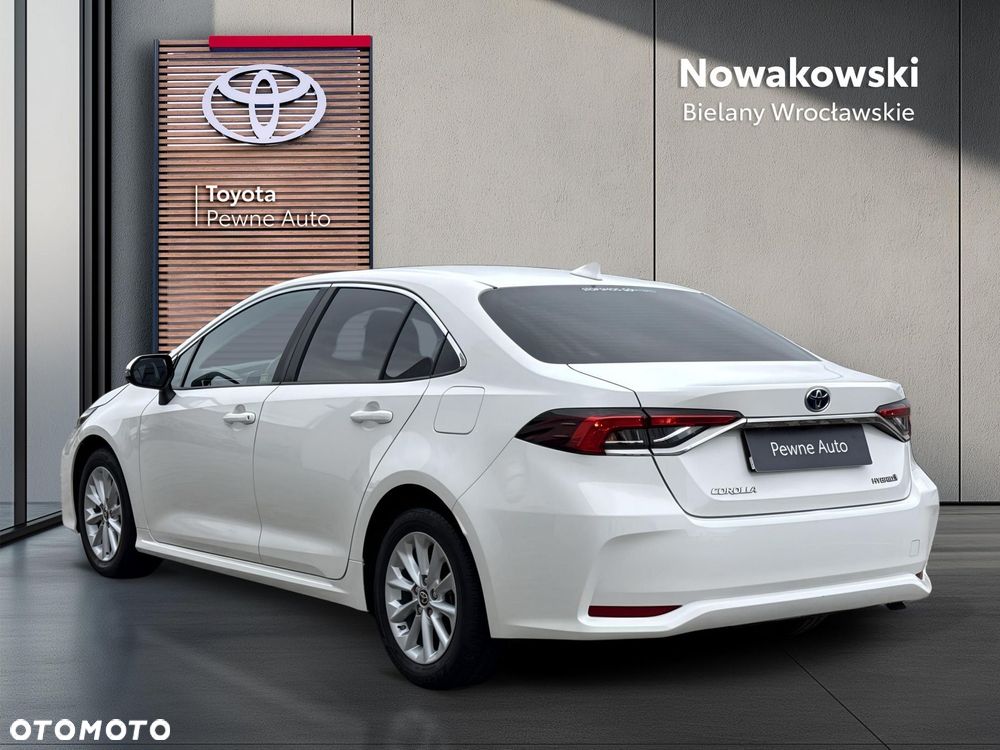 Toyota Corolla 1.8 Hybrid Comfort - 2