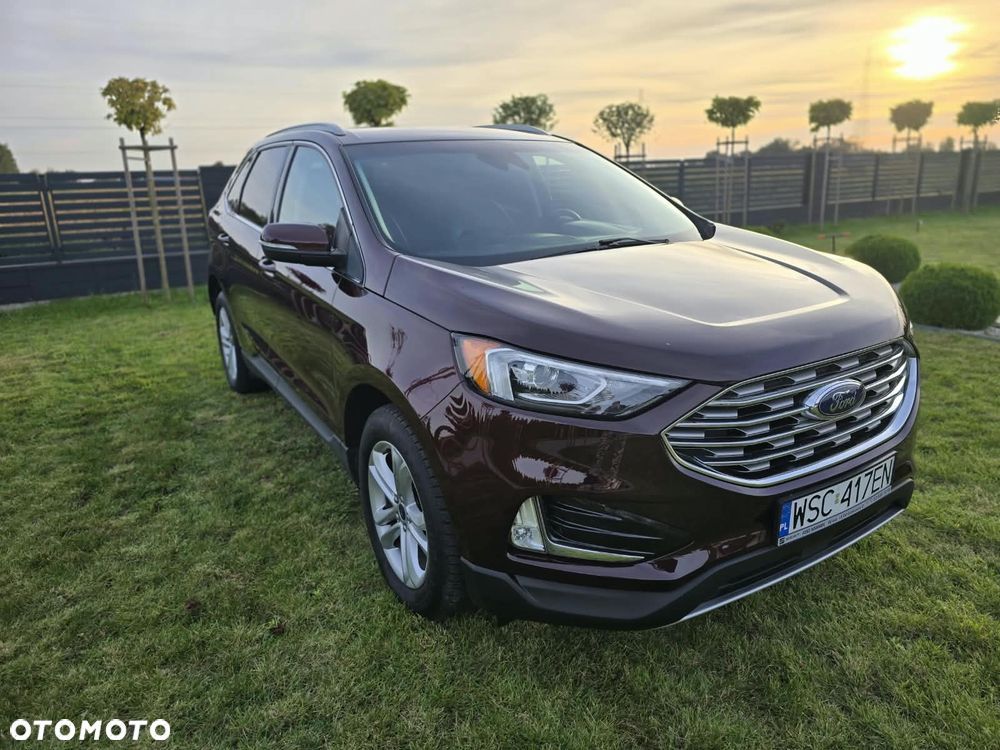Ford Edge - 32