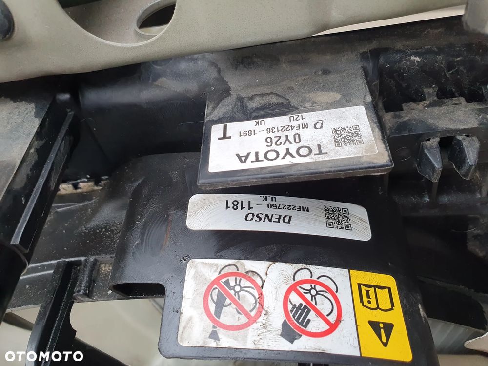 TOYOTA YARIS III LIFT PAS PRZEDNI 1.5 VVTI - 7