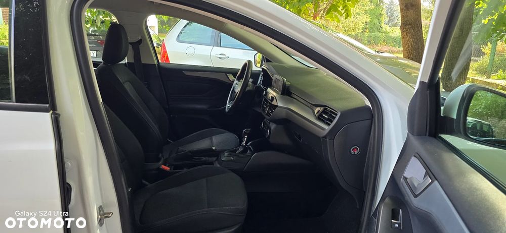Ford Focus 1.0 EcoBoost Trend - 8