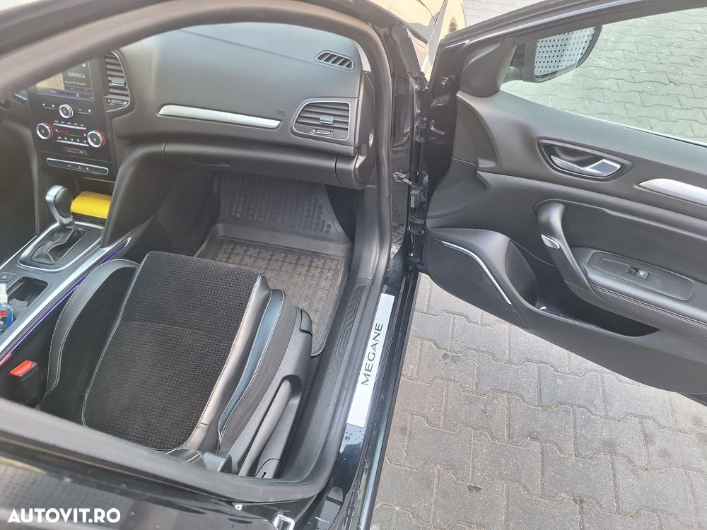 Renault Megane - 25