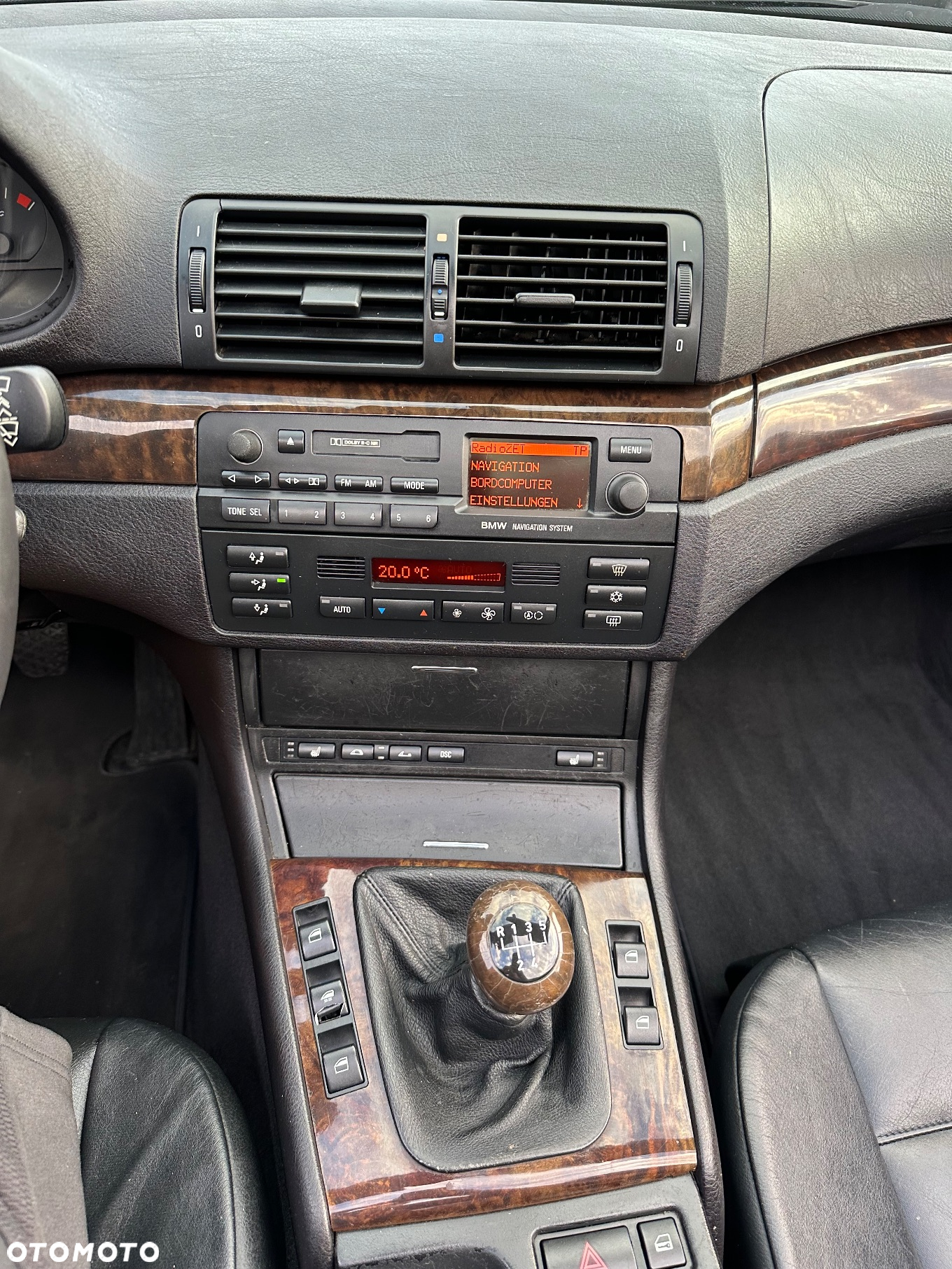 BMW Seria 3 318i Cabrio - 30