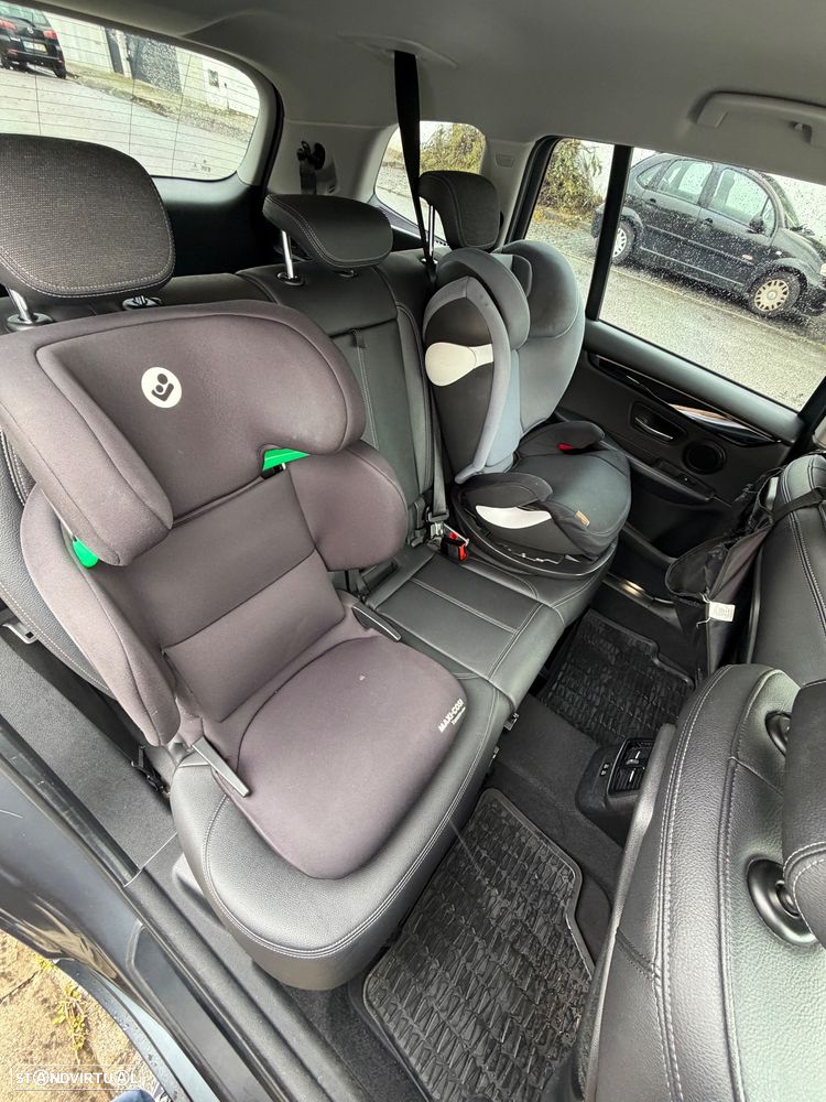 BMW 216 Gran Tourer d 7L Line Sport - 6