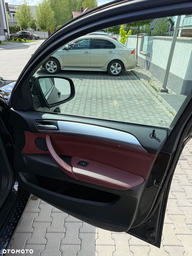 BMW X6 - 16