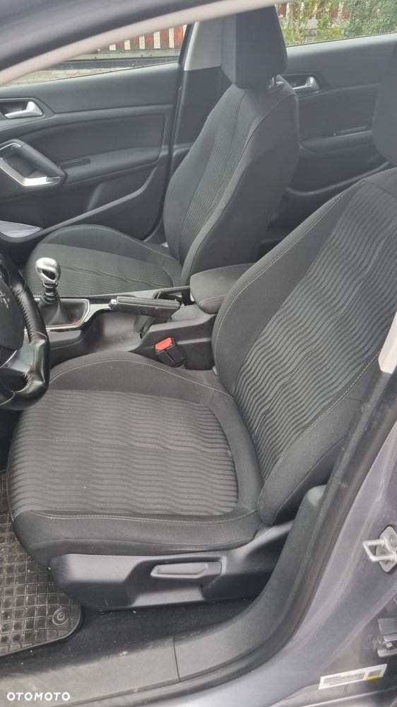 Peugeot 308 1.6 BlueHDi Active S&S - 5