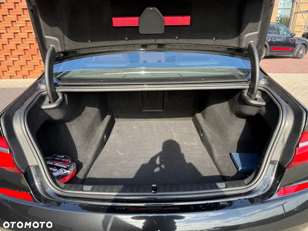 BMW Seria 7 - 19