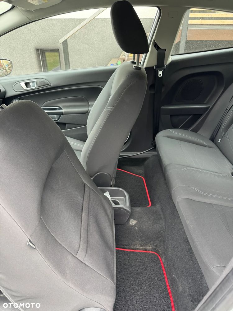 Ford Fiesta 1.5 TDCi Trend - 11