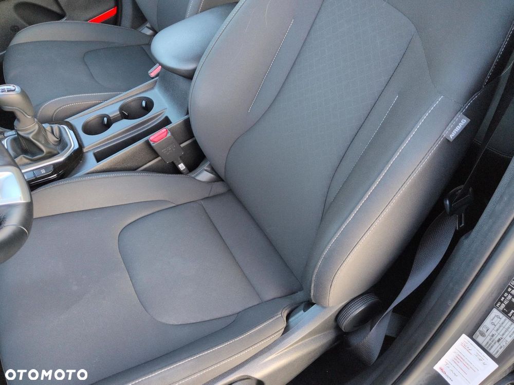 Kia Sportage 1.6 T-GDI M 2WD - 10